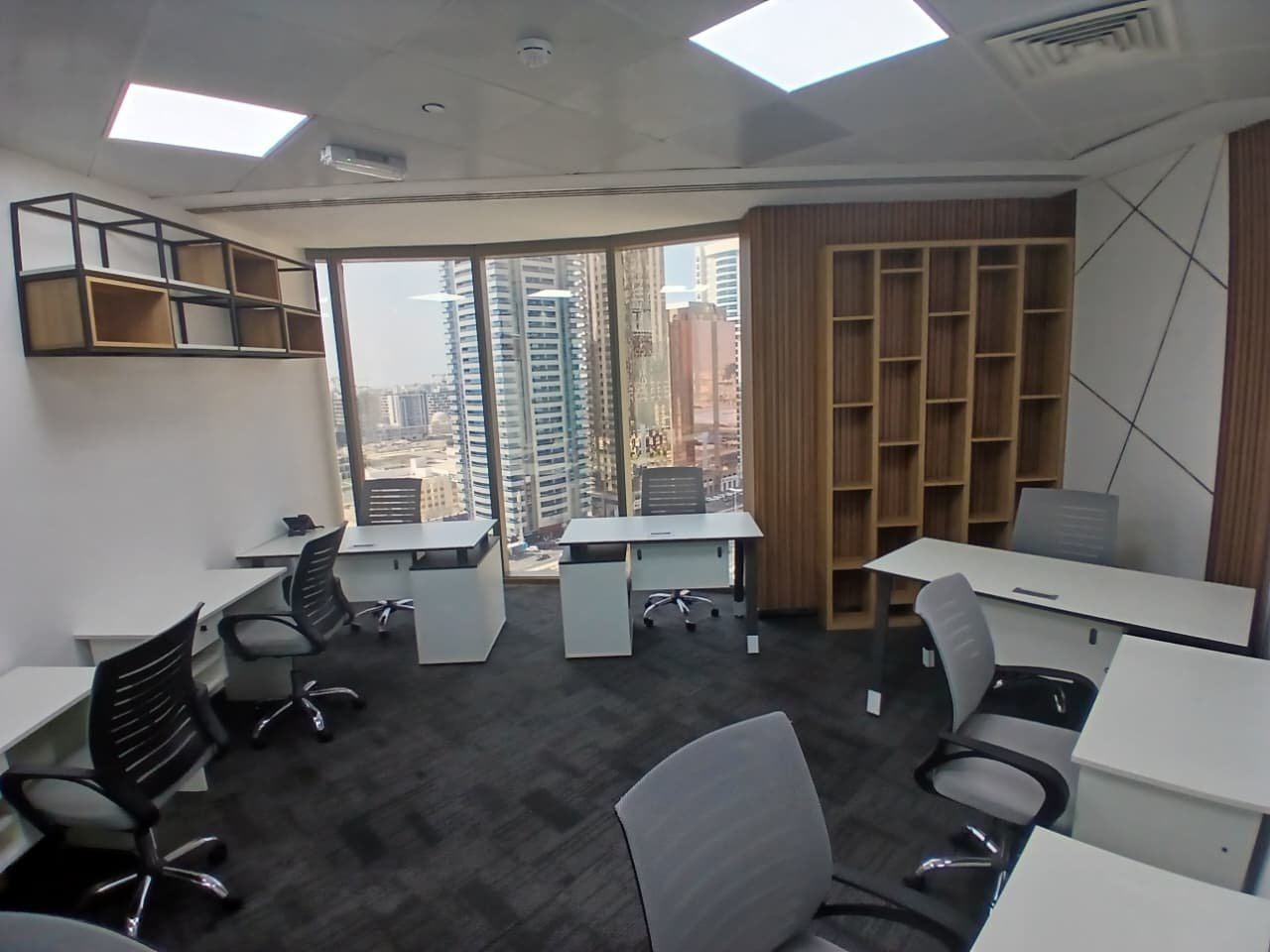 Dubai furnished office